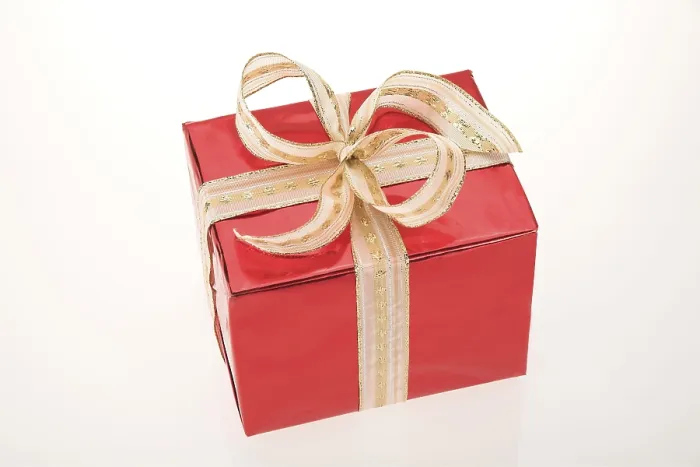 Gerahmter Druck : Geschenk mit Schleife, Geschenkkarton, Geschenkkarton Gerahmter Druck : Geschenk mit Schleife, Geschenkkarton, Geschenkkarton