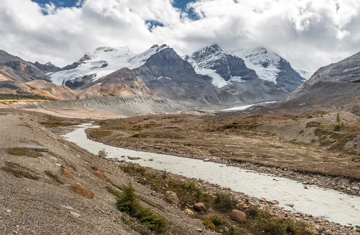 Gerahmter Druck : Gletschertal des Mount Athabasca Gerahmter Druck : Gletschertal des Mount Athabasca