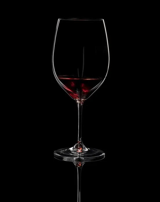 Gerahmter Druck : Ein Glas Wein. Gerahmter Druck : Ein Glas Wein.