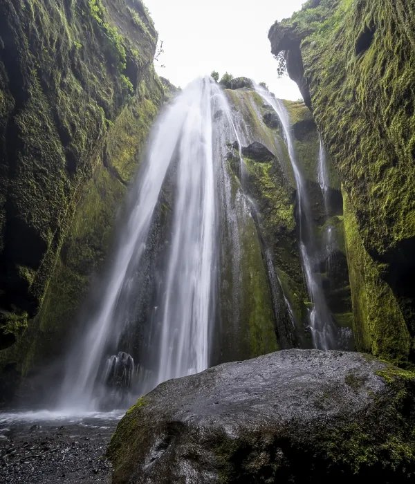 Gerahmter Druck : Gljufrabui-Wasserfall Gerahmter Druck : Gljufrabui-Wasserfall