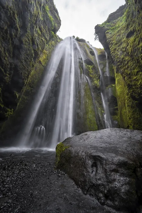 Gerahmter Druck : Gljufrabui-Wasserfall Gerahmter Druck : Gljufrabui-Wasserfall