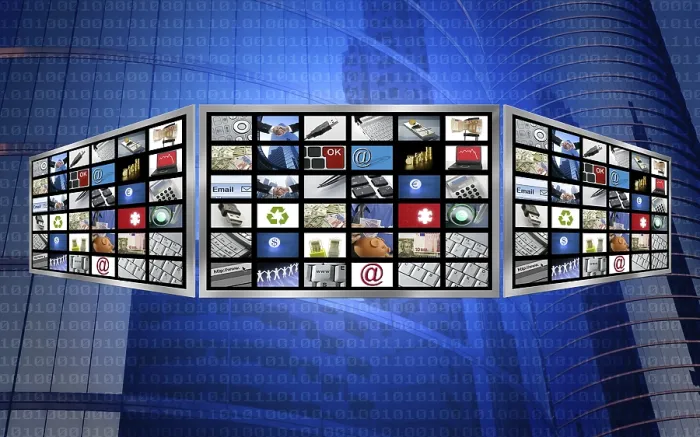 Gerahmter Druck : Globales 3D-Bildschirmfernsehmultimedia-Technologie-Konzept Gerahmter Druck : Globales 3D-Bildschirmfernsehmultimedia-Technologie-Konzept