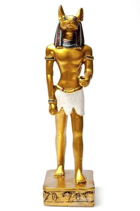 Gerahmter Druck : Gold Anubis Statue in Richtung vorne.
