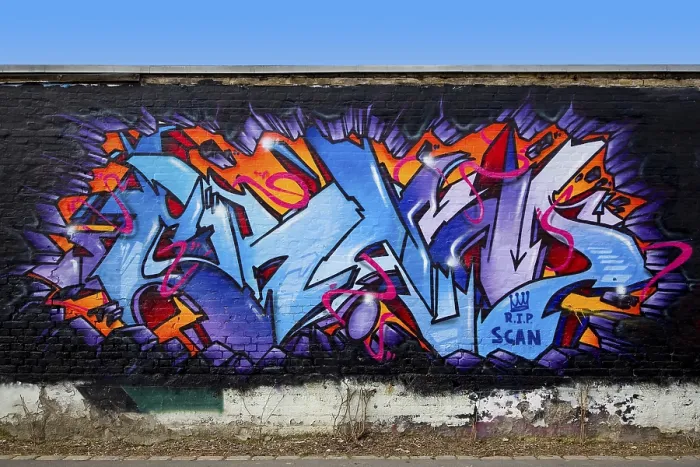 Gerahmter Druck : Graffiti auf einer Wand. Gerahmter Druck : Graffiti auf einer Wand.