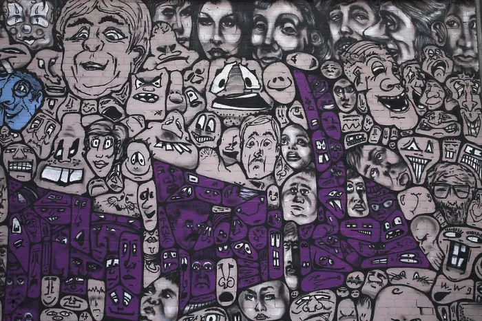 Gerahmter Druck : Graffiti auf einer Wand, Berlin, Deutschland. Gerahmter Druck : Graffiti auf einer Wand, Berlin, Deutschland.