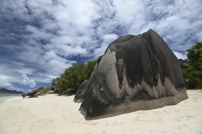 Gerahmter Druck : Granitfelsen auf der Anse Source d'Argent. Gerahmter Druck : Granitfelsen auf der Anse Source d'Argent.