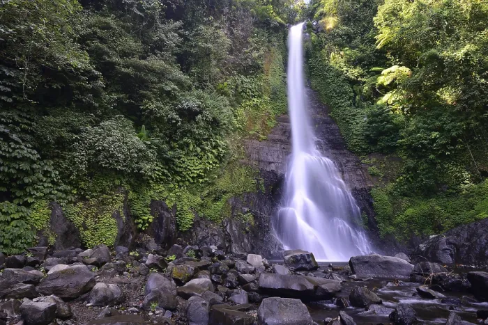 Gerahmter Druck : Großer Git-Git-Wasserfall, Zentral-Bali Gerahmter Druck : Großer Git-Git-Wasserfall, Zentral-Bali