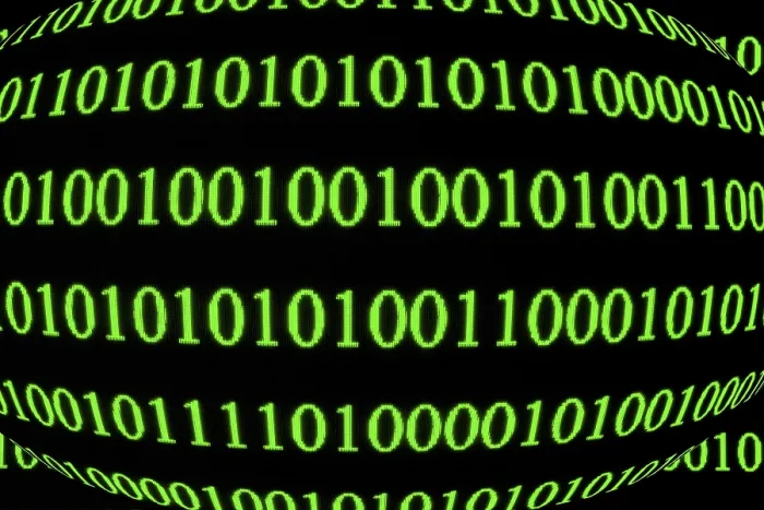 Gerahmter Druck : Grüner binärer Code auf schwarzem Hintergrund in kugelförmiger Form. Gerahmter Druck : Grüner binärer Code auf schwarzem Hintergrund in kugelförmiger Form.