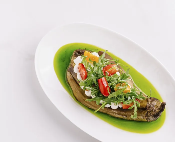 Gerahmter Druck : Gegrillte Aubergine dient als Basis. Gerahmter Druck : Gegrillte Aubergine dient als Basis.
