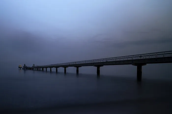 Gerahmter Druck : Gromitz-Pier im Abendlicht Gerahmter Druck : Gromitz-Pier im Abendlicht