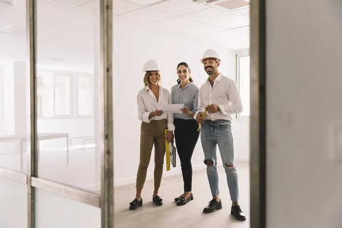 Gerahmter Druck : Drei Ingenieure gruppieren.