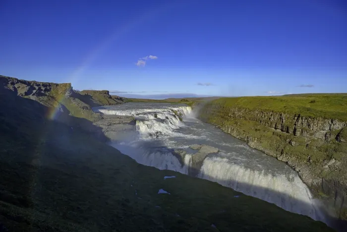 Gerahmter Druck : Gullfoss mit Regenbogen, Bláskógabyggð Gerahmter Druck : Gullfoss mit Regenbogen, Bláskógabyggð