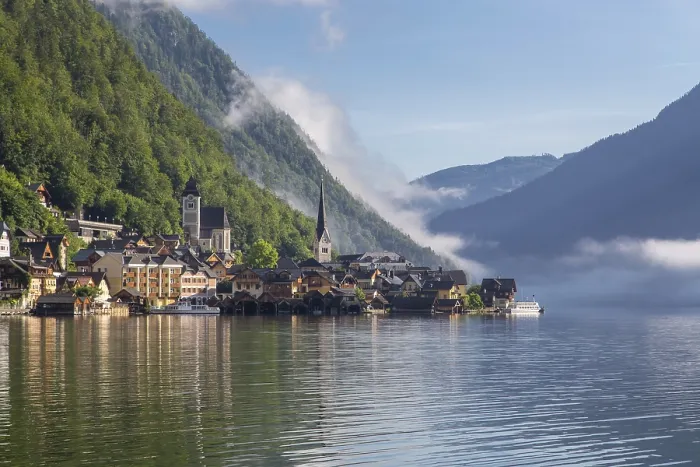 Gerahmter Druck : Hallstatt am Hallstätter See Gerahmter Druck : Hallstatt am Hallstätter See