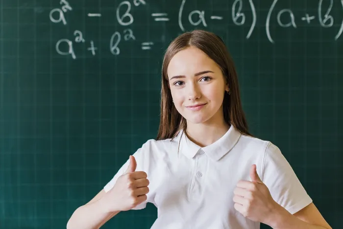 Gerahmter Druck : Glücklicher Schüler Mathematikunterricht Gerahmter Druck : Glücklicher Schüler Mathematikunterricht