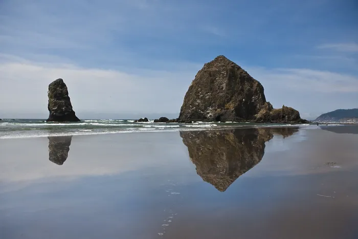 Gerahmter Druck : Haystack Rock bei Cannon Beach, Clatsop County. Gerahmter Druck : Haystack Rock bei Cannon Beach, Clatsop County.