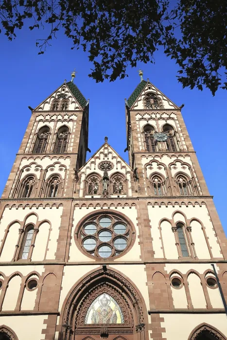 Gerahmter Druck : Herz Jesu Kirche Gerahmter Druck : Herz Jesu Kirche