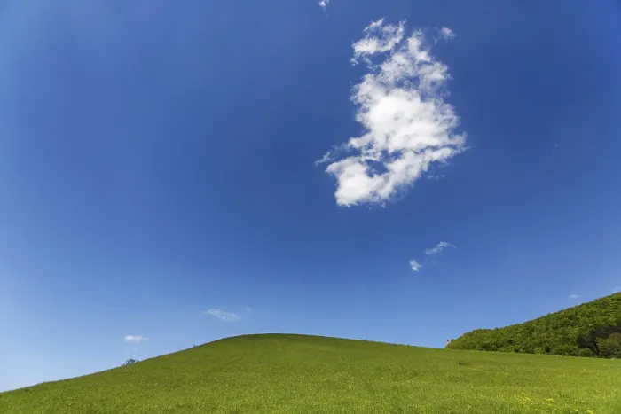 Gerahmter Druck : Berg am Albtrauf mit Wolke. Gerahmter Druck : Berg am Albtrauf mit Wolke.