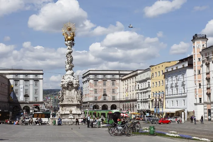 Gerahmter Druck : Heilige Dreifaltigkeitssäule, Hauptplatz Gerahmter Druck : Heilige Dreifaltigkeitssäule, Hauptplatz