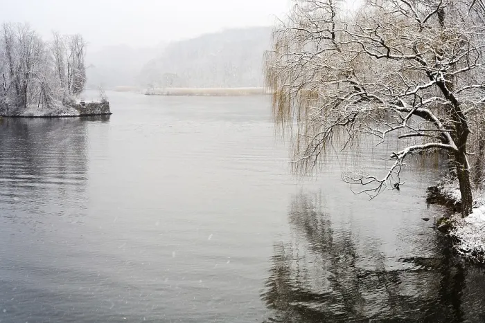 Gerahmter Druck : Der Hudson River schneit im Winter. Gerahmter Druck : Der Hudson River schneit im Winter.
