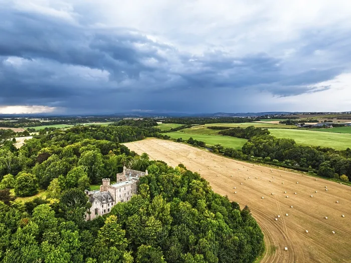 Gerahmter Druck : Hutton Castle aus der Sicht eines Drohnen, Whiteadder Water Gerahmter Druck : Hutton Castle aus der Sicht eines Drohnen, Whiteadder Water