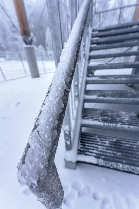 Gerahmter Druck : Eisgitter im Winter, Schomberg. Gerahmter Druck : Eisgitter im Winter, Schomberg.