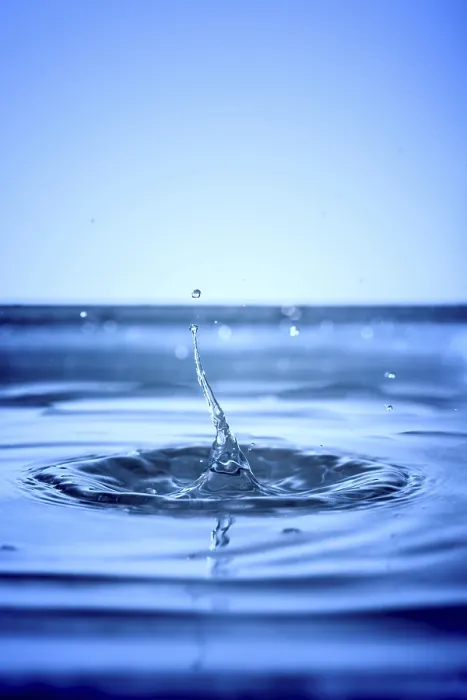 Gerahmter Druck : Ein Bild eines schönen Wassertröpfchen-Hintergrunds. Gerahmter Druck : Ein Bild eines schönen Wassertröpfchen-Hintergrunds.