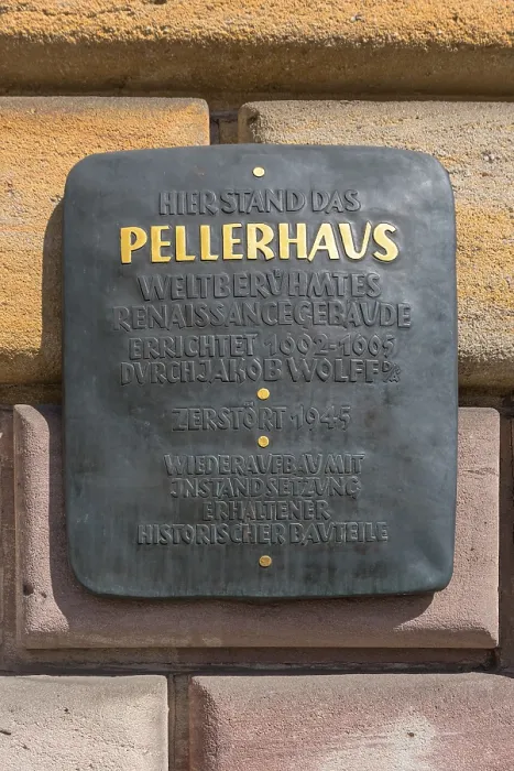 Gerahmter Druck : Informationsbrett am Pellerhaus. Gerahmter Druck : Informationsbrett am Pellerhaus.