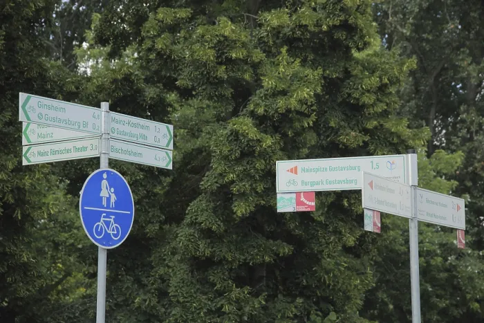 Gerahmter Druck : Fahrradinformationsschilder Gerahmter Druck : Fahrradinformationsschilder