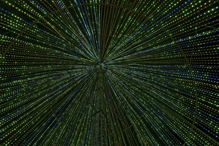 Gerahmter Druck : Im Inneren der illumi-Tree, Lichtshow. Gerahmter Druck : Im Inneren der illumi-Tree, Lichtshow.