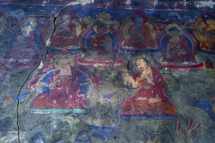 Gerahmter Druck : Innenansicht des Garphu-Klosters. Gerahmter Druck : Innenansicht des Garphu-Klosters.