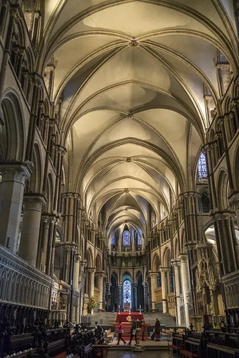 Gerahmter Druck : Innenansicht der Canterbury-Kathedrale Gerahmter Druck : Innenansicht der Canterbury-Kathedrale