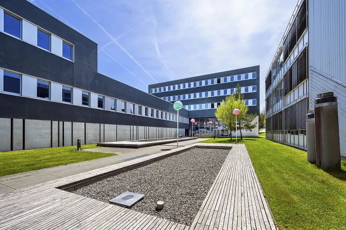 Gerahmter Druck : Fachhochschule Kempten Gerahmter Druck : Fachhochschule Kempten