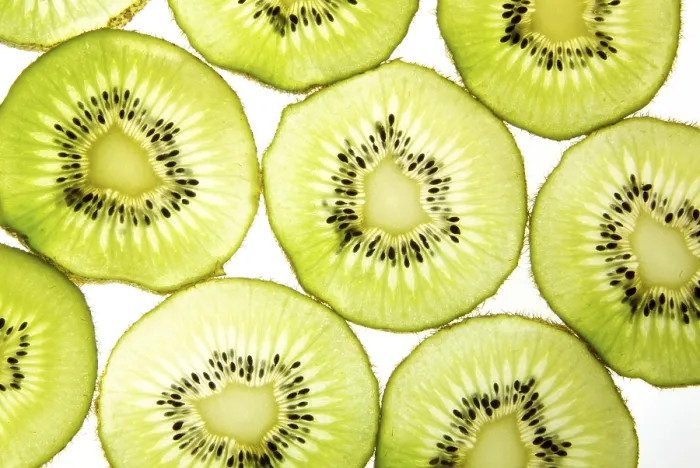Gerahmter Druck : Kiwi Gerahmter Druck : Kiwi