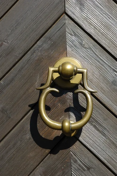 Gerahmter Druck : Knocker Gerahmter Druck : Knocker