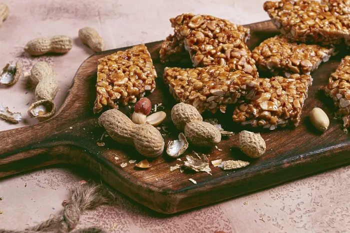 Gerahmter Druck : Kozinaki mit Erdnüssen, Dessert Gerahmter Druck : Kozinaki mit Erdnüssen, Dessert