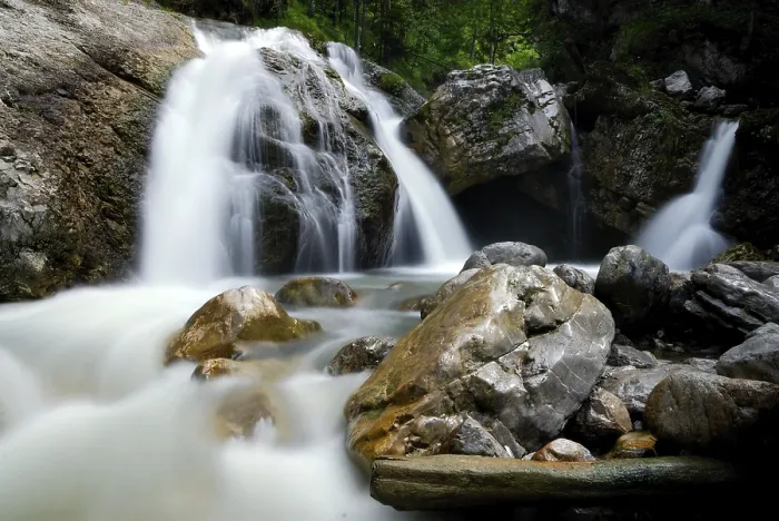 Gerahmter Druck : Kuhflucht-Wasserfall, Bergbach Gerahmter Druck : Kuhflucht-Wasserfall, Bergbach