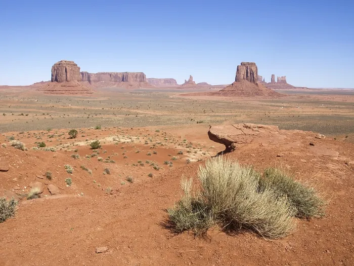 Gerahmter Druck : Landschaft der alten Felsen Gerahmter Druck : Landschaft der alten Felsen
