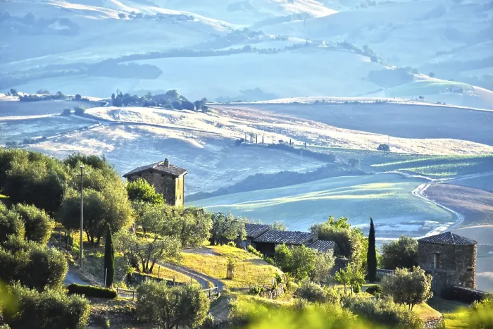 Gerahmter Druck : Landschaftsblick auf das Val d'Orcia. Gerahmter Druck : Landschaftsblick auf das Val d'Orcia.
