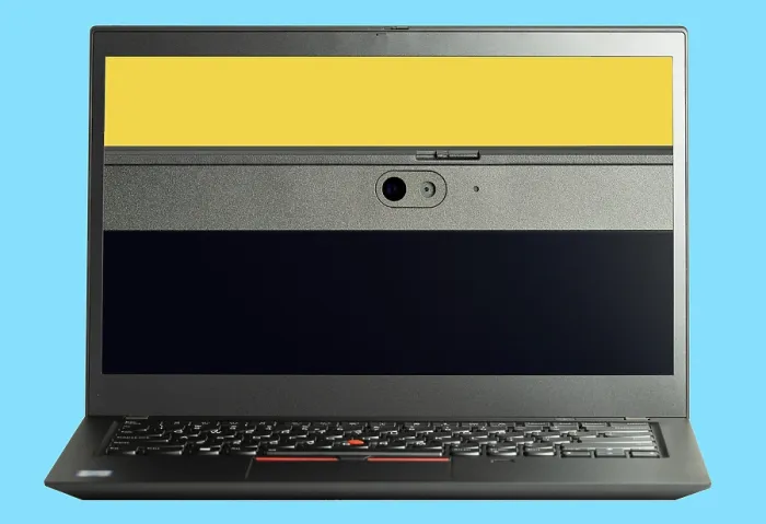 Gerahmter Druck : Laptop-Bildschirm auf blauer Hintergrund isoliert. Gerahmter Druck : Laptop-Bildschirm auf blauer Hintergrund isoliert.