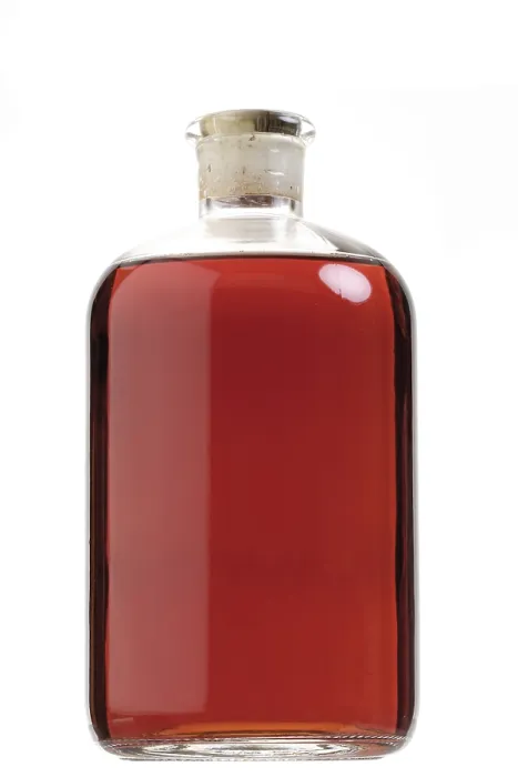 Gerahmter Druck : Große Flasche Pflaumenwein. Gerahmter Druck : Große Flasche Pflaumenwein.