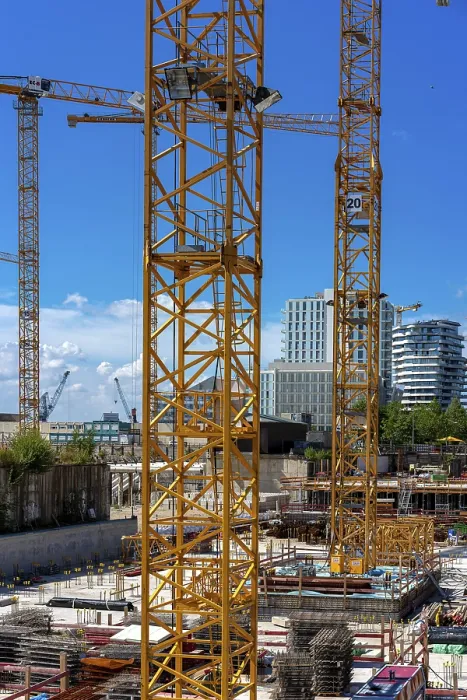 Gerahmter Druck : Großes Baustellenareal am Überseequartier Gerahmter Druck : Großes Baustellenareal am Überseequartier