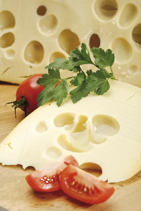 Gerahmter Druck : Leerdamer-Käse und Tomaten Gerahmter Druck : Leerdamer-Käse und Tomaten