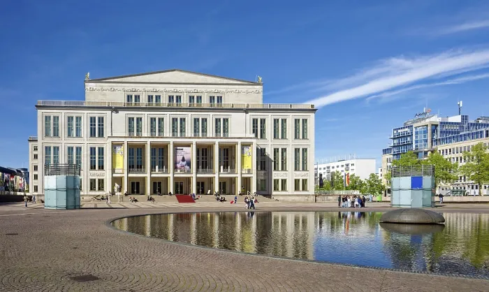 Gerahmter Druck : Leipziger Oper am Augustusplatz in Leipzig, Deutschland. Gerahmter Druck : Leipziger Oper am Augustusplatz in Leipzig, Deutschland.