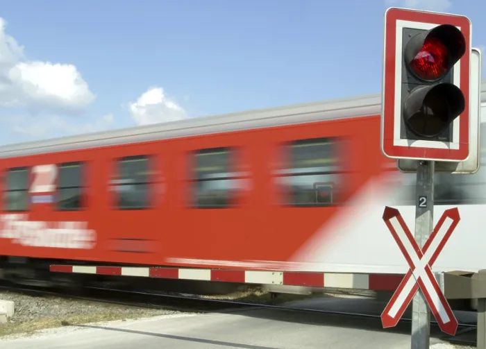 Gerahmter Druck : Bahnübergang Gerahmter Druck : Bahnübergang