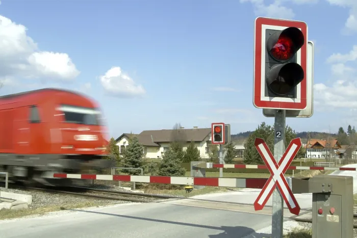 Gerahmter Druck : Bahnübergang Gerahmter Druck : Bahnübergang
