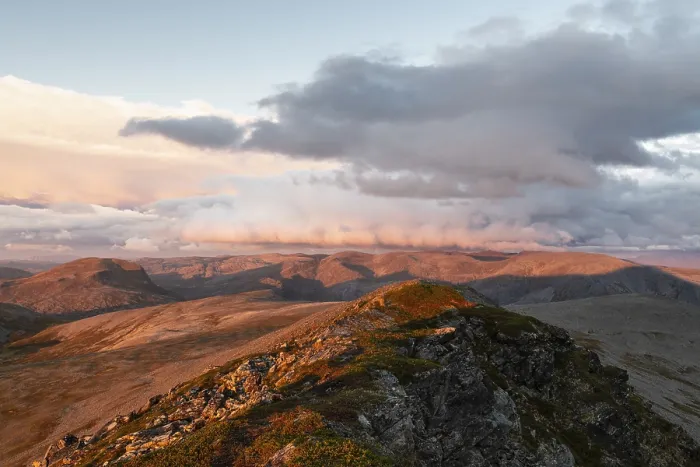 Gerahmter Druck : Lichtes Atmosphäre in den Bergen. Gerahmter Druck : Lichtes Atmosphäre in den Bergen.