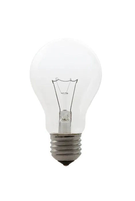 Gerahmter Druck : Glühbirne. Ein Lichtbogen leuchtet hell in der Dunkelheit Gerahmter Druck : Glühbirne. Ein Lichtbogen leuchtet hell in der Dunkelheit
