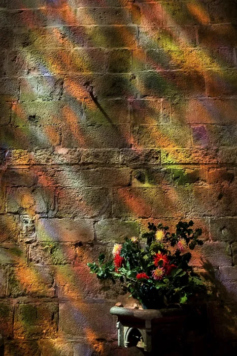Gerahmter Druck : Lichtreflexe an einer Wand, Trequier. Gerahmter Druck : Lichtreflexe an einer Wand, Trequier.
