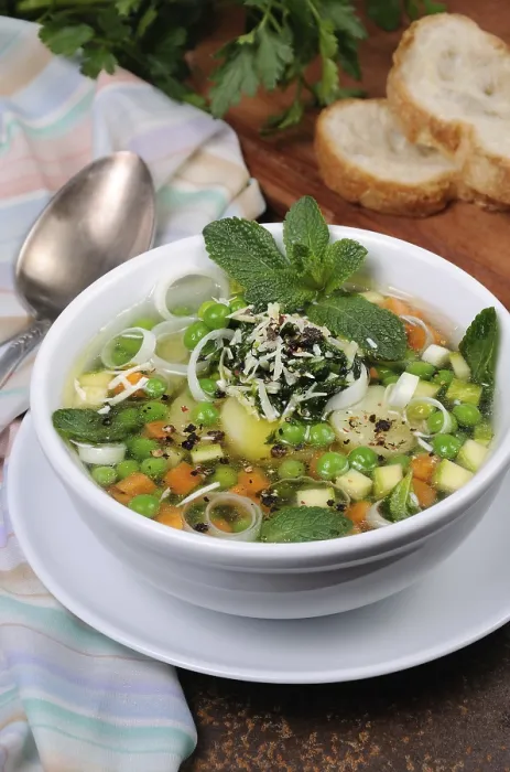 Gerahmter Druck : Leichter, erfrischender Karotten-Suppe. Gerahmter Druck : Leichter, erfrischender Karotten-Suppe.