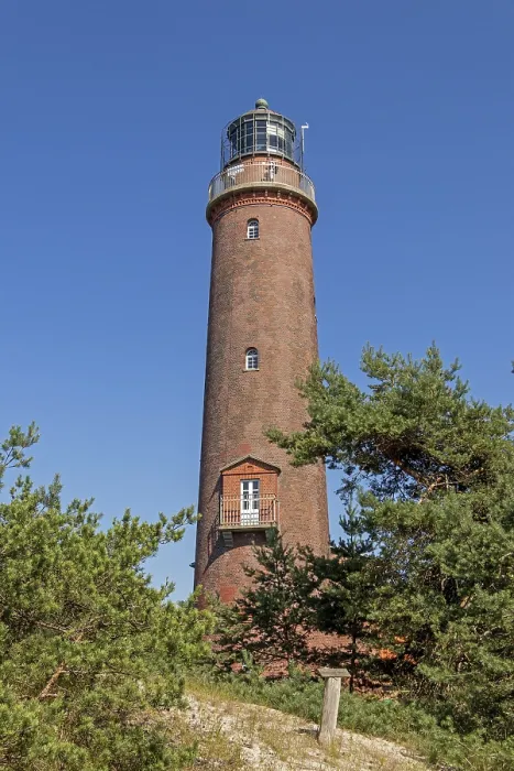 Gerahmter Druck : Leuchtturm, dort der Ort, geboren ein Gerahmter Druck : Leuchtturm, dort der Ort, geboren ein